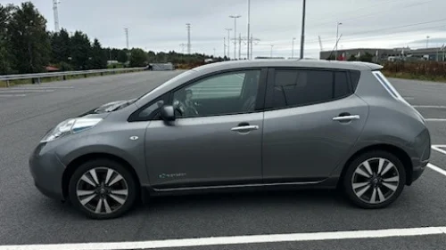 NISSAN LEAF 30kWh Tekna 30kWh