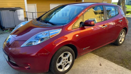 NISSAN LEAF Nissan Leaf 2012