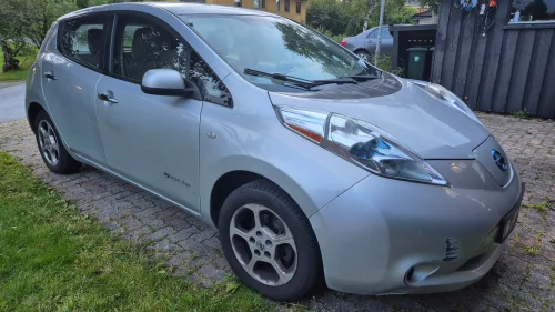 NISSAN Leaf Tekna (USA)