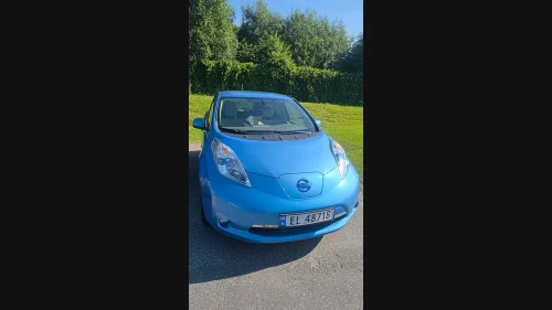 NISSAN LEAF