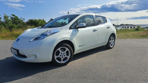NISSAN LEAF 24 kwh