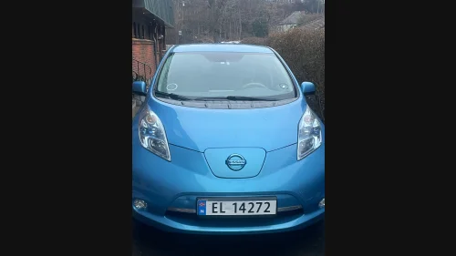 NISSAN LEAF