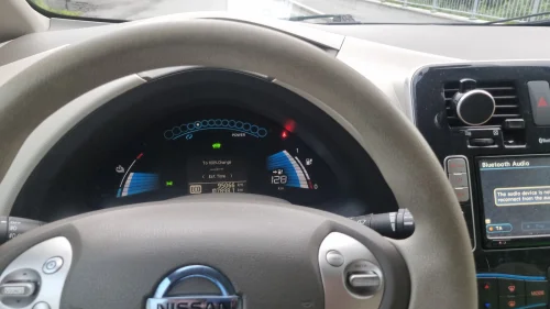 NISSAN LEAF