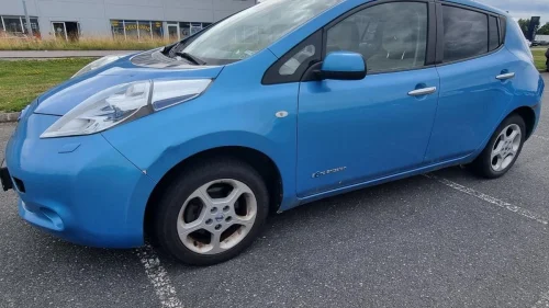 NISSAN LEAF LEAF