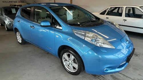 NISSAN LEAF Elektrisk