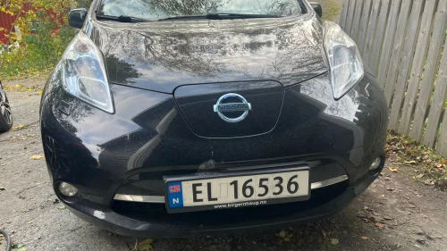NISSAN LEAF