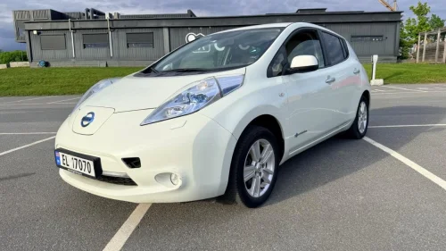 NISSAN LEAF LEAF