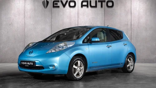 NISSAN LEAF RYGGEKAMERA EU I 2 NYE ÅR