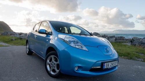 NISSAN LEAF ZE0