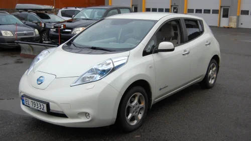 NISSAN LEAF EU-ok til oktober 2027!