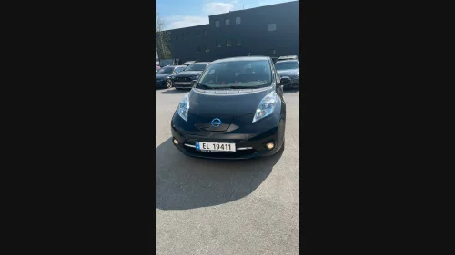 NISSAN LEAF