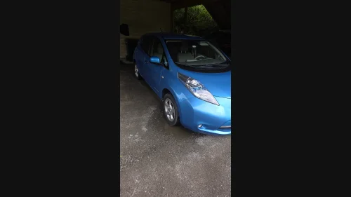 NISSAN LEAF