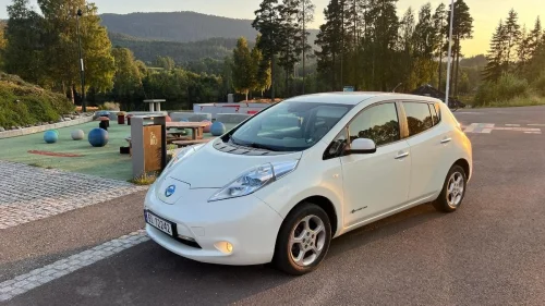 NISSAN LEAF 24kWh