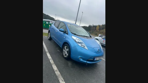 NISSAN LEAF