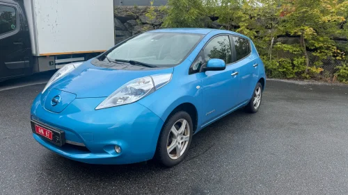 NISSAN LEAF Outlet