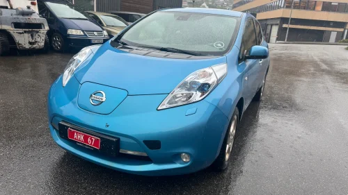 NISSAN LEAF OUTLETVARE