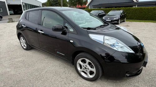 NISSAN LEAF Acenta