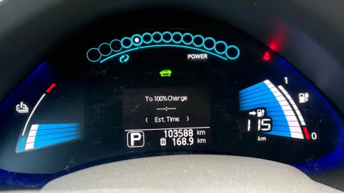 NISSAN LEAF