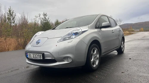NISSAN LEAF