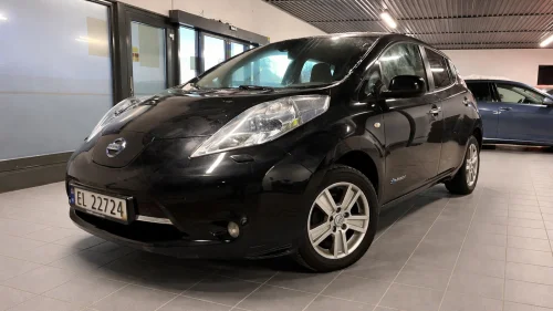 NISSAN LEAF EU 10.2026 // R.KAM // NAVI // CRUISE // SE PRIS !! ++