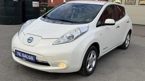 NISSAN LEAF LAV KM. / R.KAMERA / CRUISE / BT /EU-06.05.2027