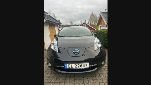 NISSAN LEAF Tekna