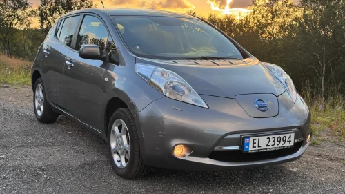 NISSAN LEAF Acenta