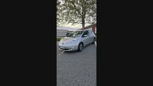 NISSAN LEAF Tekna