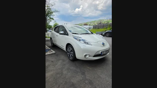 NISSAN LEAF Tekna