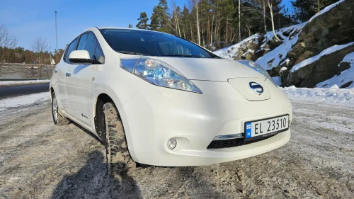 NISSAN LEAF Tekna