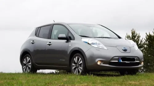 NISSAN LEAF Tekna