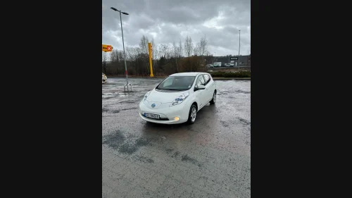 NISSAN LEAF Tekna