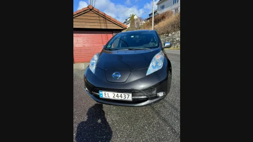 NISSAN LEAF Acenta
