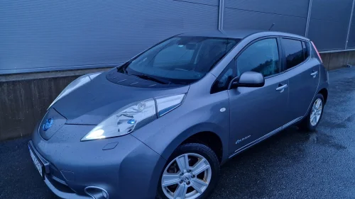 NISSAN LEAF Acenta