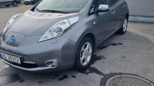 NISSAN LEAF 77000km cruisekontroll ryggekamera eu ok til 01.2026