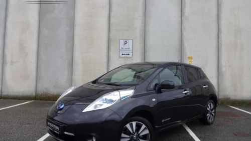 NISSAN LEAF 10 AV 12 STREKER PÅ BATTERI/TEKNA UTGAVE/SKINN/BOSE LYD