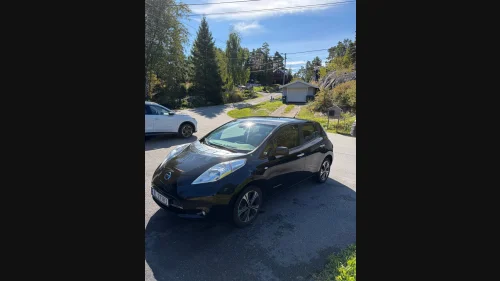 NISSAN LEAF Tekna