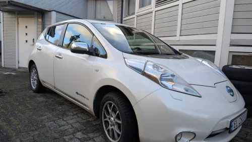 NISSAN LEAF Acenta