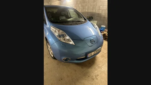 NISSAN LEAF Tekna
