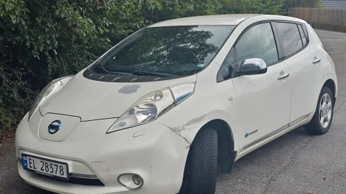 NISSAN LEAF Acenta