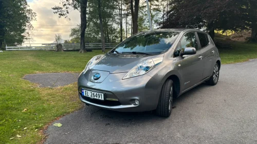 NISSAN LEAF Tekna, Navi, ratt varmer, skinn, bose,360 kamera, NY EU