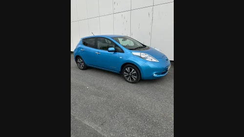 NISSAN LEAF Tekna