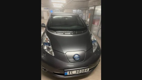NISSAN LEAF