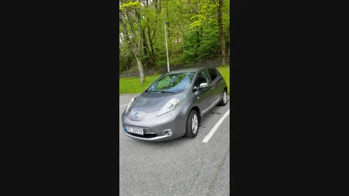NISSAN LEAF Acenta