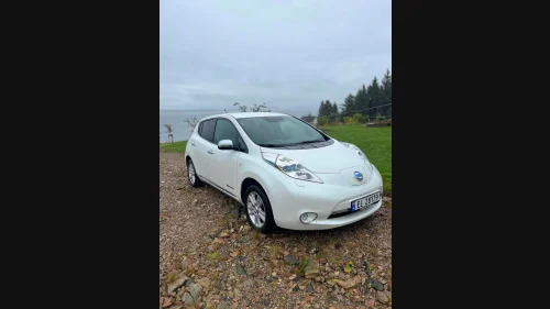 NISSAN LEAF Tekna | BOSE | Skinn | 360° kamera | Navi