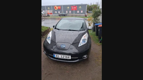 NISSAN LEAF Acenta