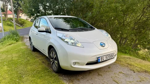 NISSAN LEAF Tekna Skinn, Bose, 360 Kamera, Varmepumpe, varme ratt