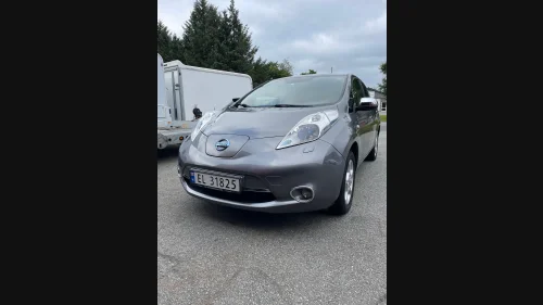 NISSAN LEAF Acenta