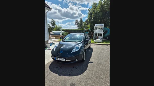 NISSAN LEAF Tekna