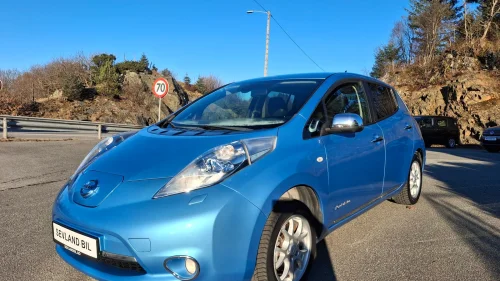 NISSAN LEAF Tekna 24KWH  Automat Skinn R-Camera Lav km